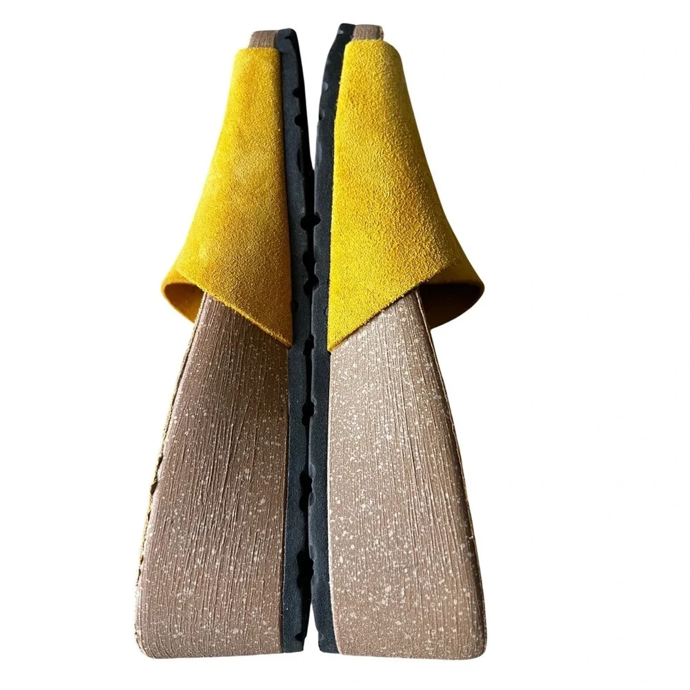 Marina Luna Comfort‎ Mirta Yellow Suede Wedge Slide Sandals Womens 7.5 Italy